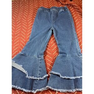 Rare Edition Girls Denim Bell Bottom Jeans Ruffled Frayed Hem Size 4T